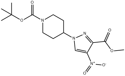 tert-butyl 4-(3-(methoxycarbonyl)-4-nitro-1H-pyrazol-1-yl)piperidine-1-carboxylate