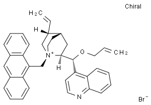 4-((1R)-((1-(Anthracen-9-yl)but-3-en-2-yl)oxy)((2S)-5-vinylquinuclidin-2-yl)methyl)quinolin-1-ium bromide