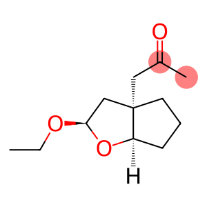 2-Propanone,1-[(2R,3aR,6aR)-2-ethoxyhexahydro-3aH-cyclopenta[b]furan-3a-yl]-,rel-(9CI)